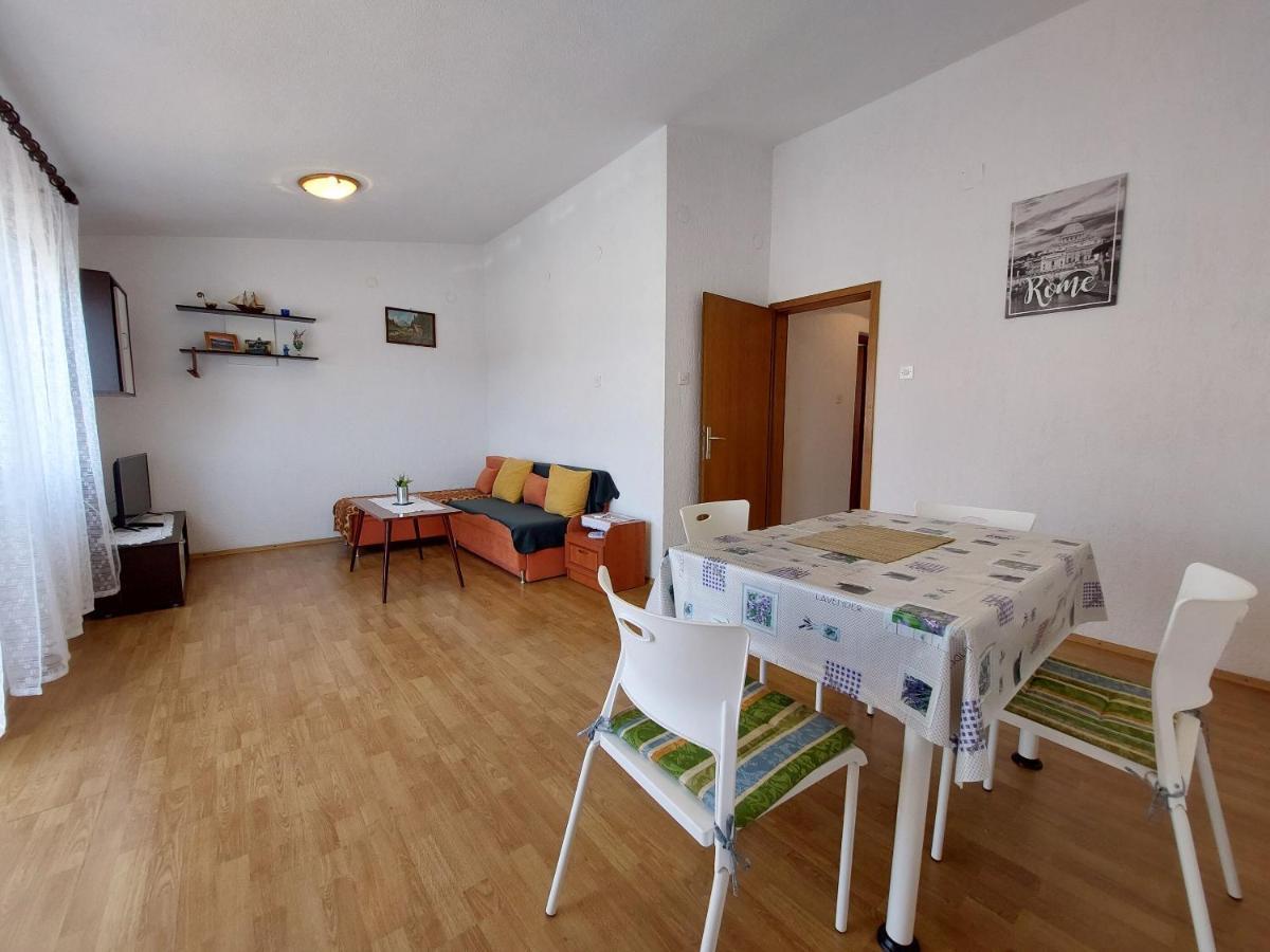 Apartment Ankica Punat Exterior foto